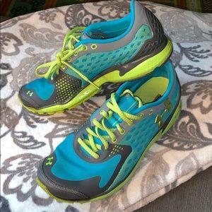 Under Armour MicroG 4d foam